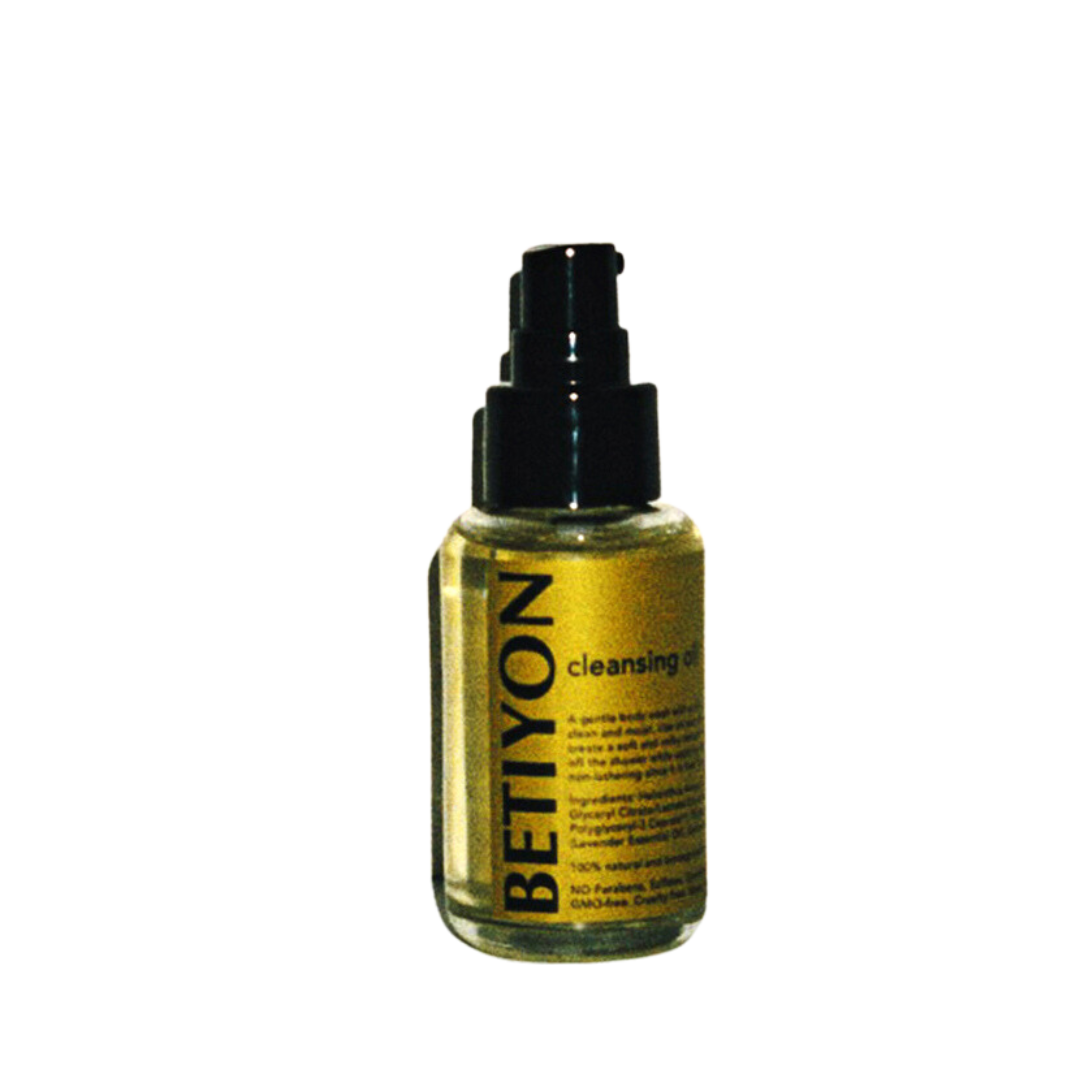 Cleansing Oil in travel size bottle from Betiyon