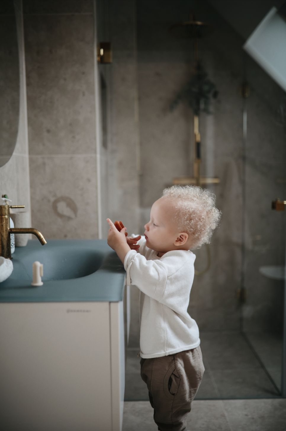 Finger Toothbrush