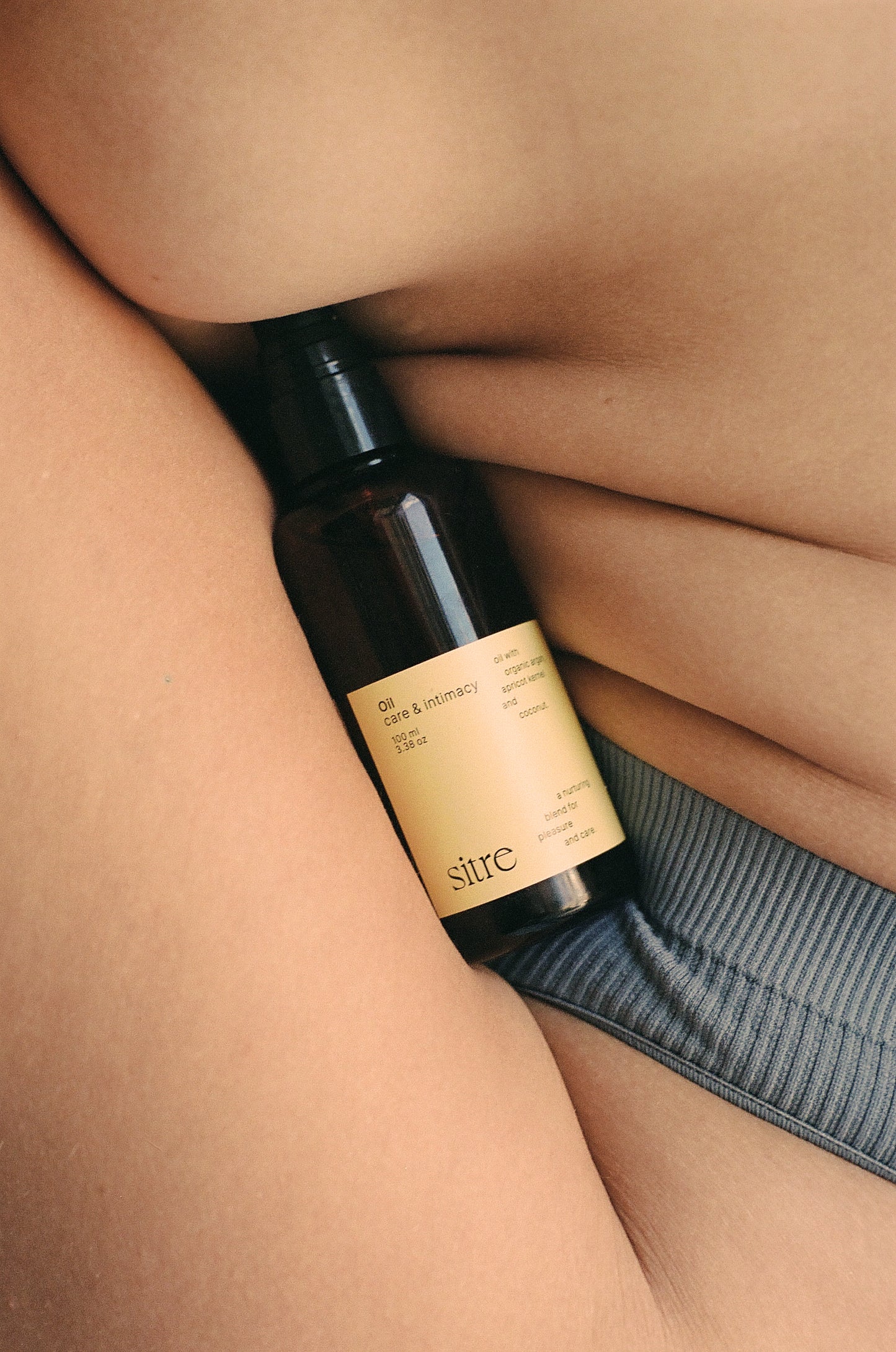 Massage Oil - Care & intimacy