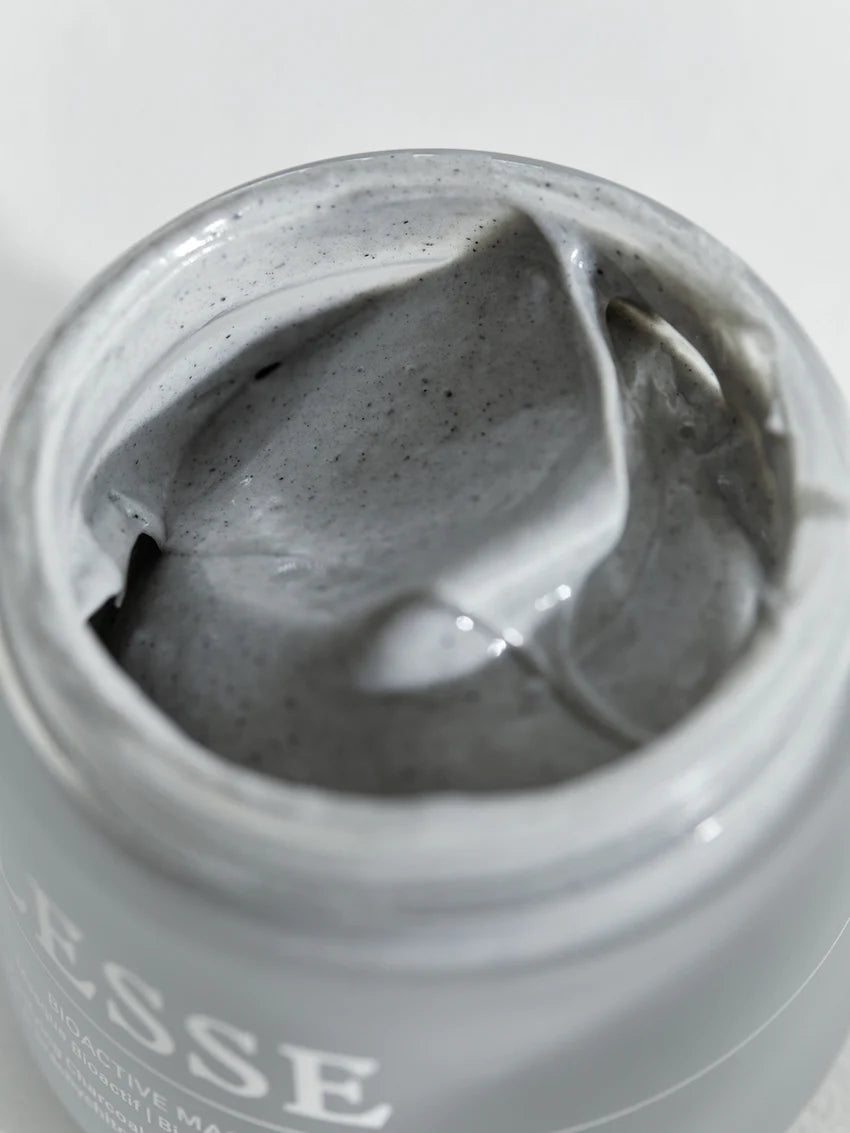Bioactive Mask from LESSE, open jar 
